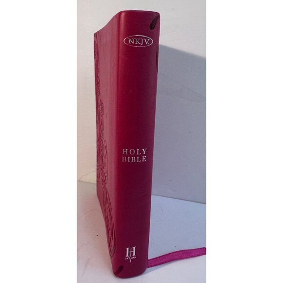NKJV Compact UltraThin Holy Bible LeatherTouch Pink Embossed - Picture 3 of 8